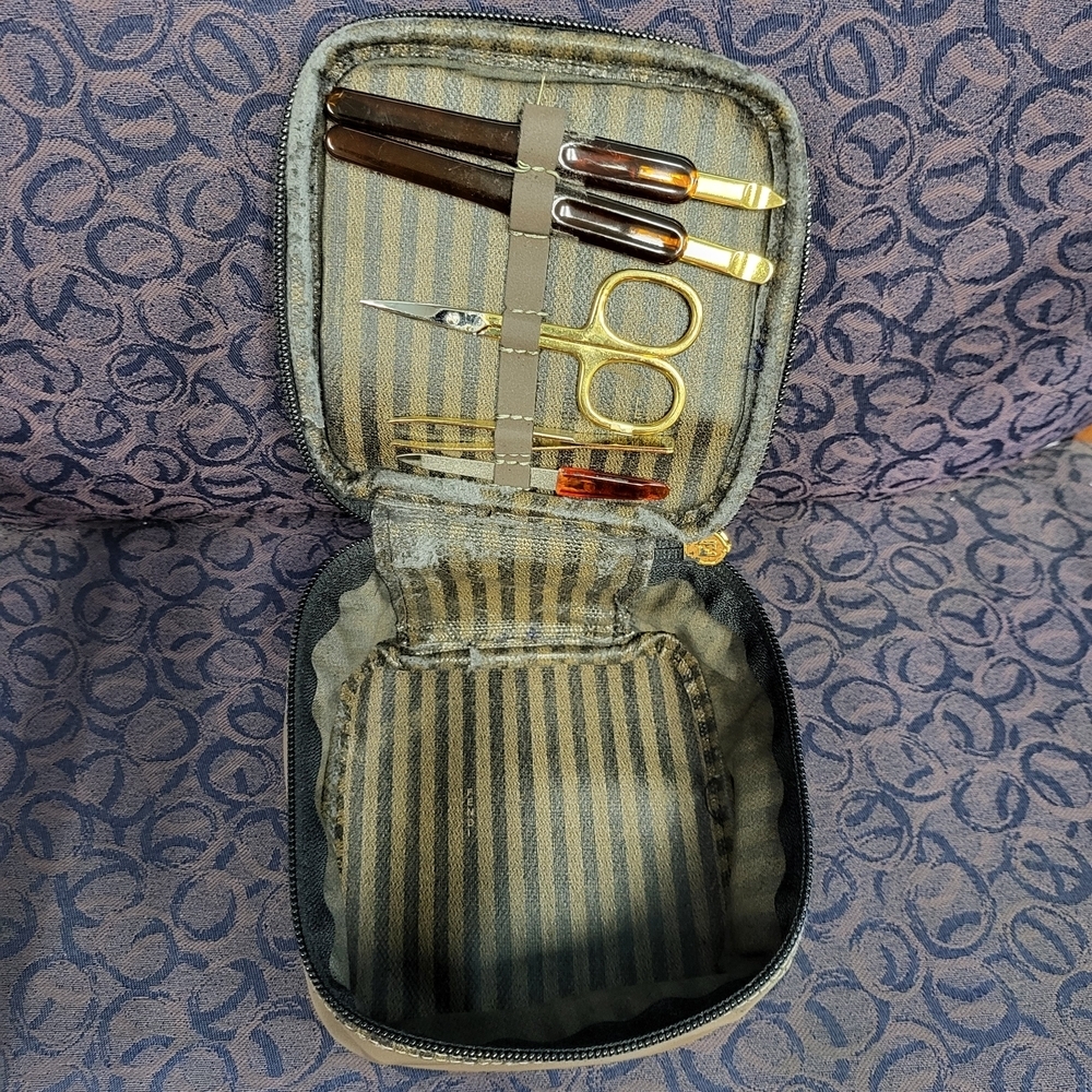 Vintage Fendi Complemento Brown Nylon Vanity Case..w/COA - Picture 7 of 11